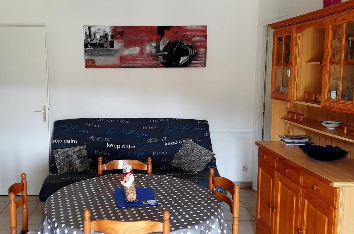 Holiday home Le Bos De Montassot *